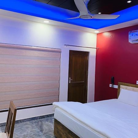 The Swiss Residency Hotel Greater Noida Exterior photo